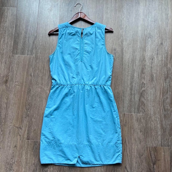 Turquoise BCBG dress - Picture 2 of 3